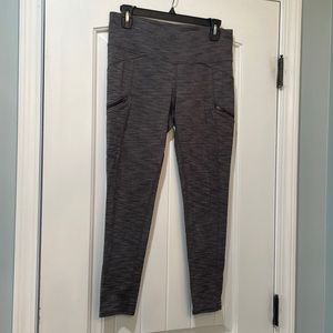 Athleta Capri Leggings
